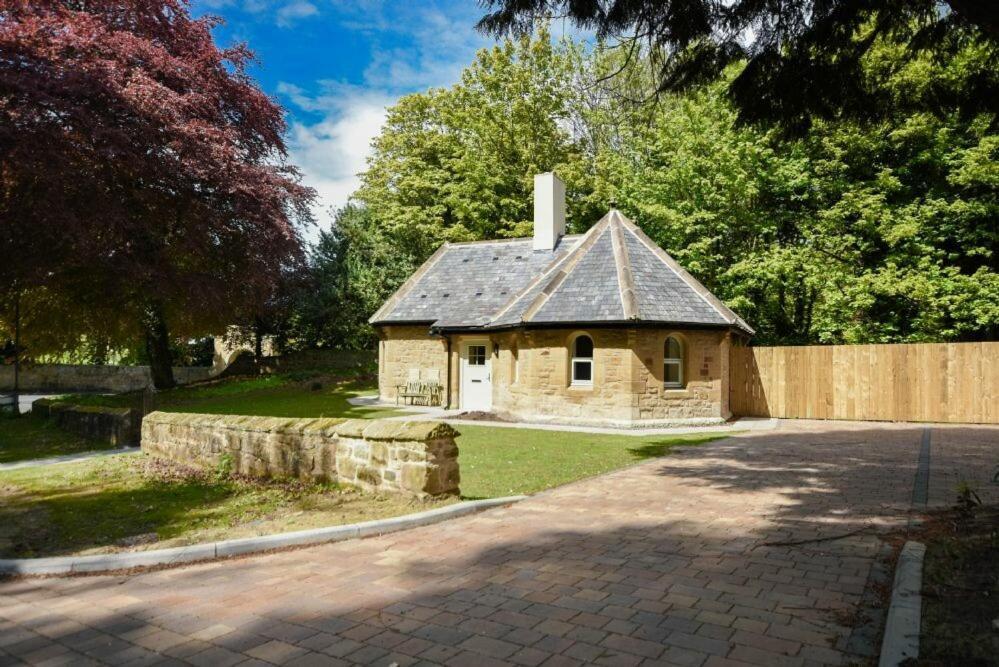 The Lodge Alnwick Bagian luar foto